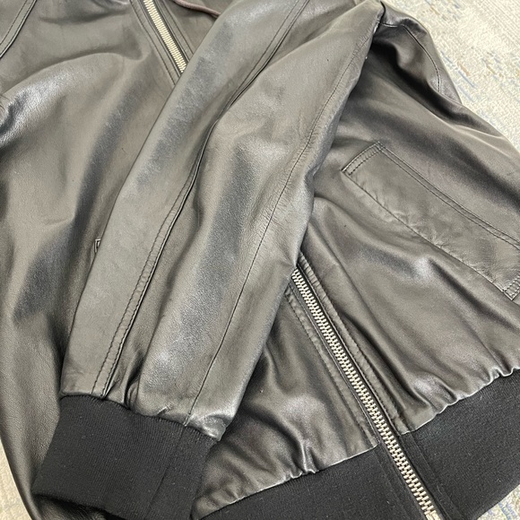 Marc Jacobs leather jacket - Picture 9 of 12